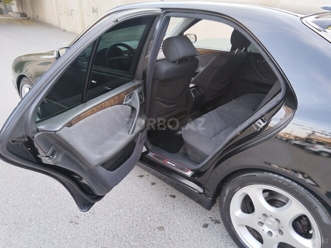 Mercedes E 240 1999, 296,869 km - 2.4 l - Gəncə