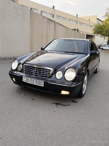 Mercedes E 240 1999, 296,869 km - 2.4 l - Gəncə