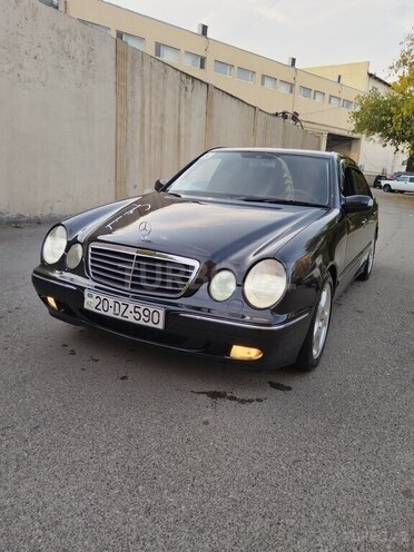 Mercedes E 240 1999, 296,869 km - 2.4 l - Gəncə