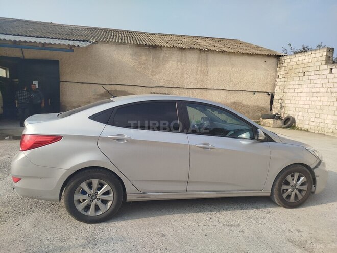 Hyundai Accent 2016, 209,330 km - 1.6 l - Bakı