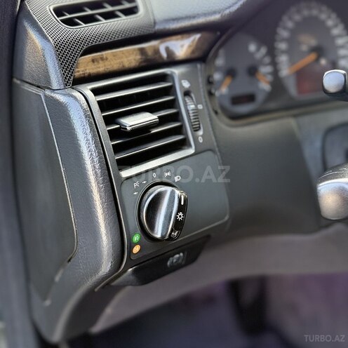 Mercedes E 270 2000, 404,500 km - 2.7 l - Biləsuvar