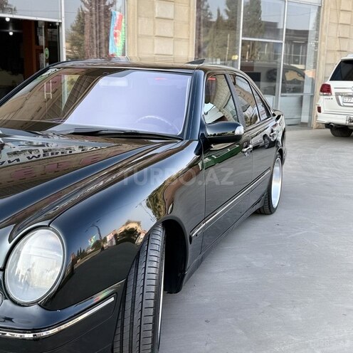 Mercedes E 270 2000, 404,500 km - 2.7 l - Biləsuvar