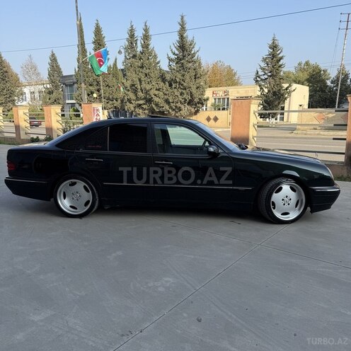 Mercedes E 270 2000, 404,500 km - 2.7 l - Biləsuvar