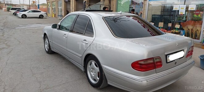 Mercedes E 240 1999, 219,000 km - 2.4 л - Bakı