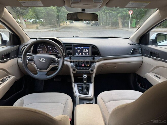 Hyundai Elantra 2017, 85,500 km - 2.0 л - Bakı