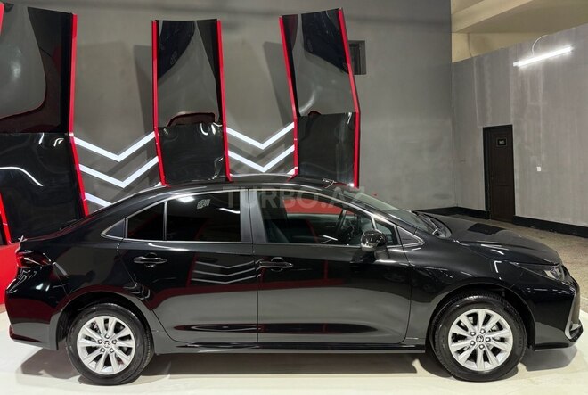 Toyota Corolla-7