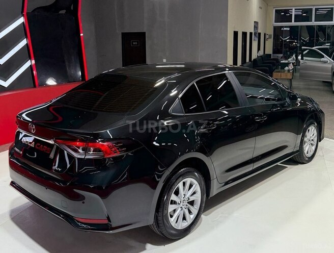 Toyota Corolla-8