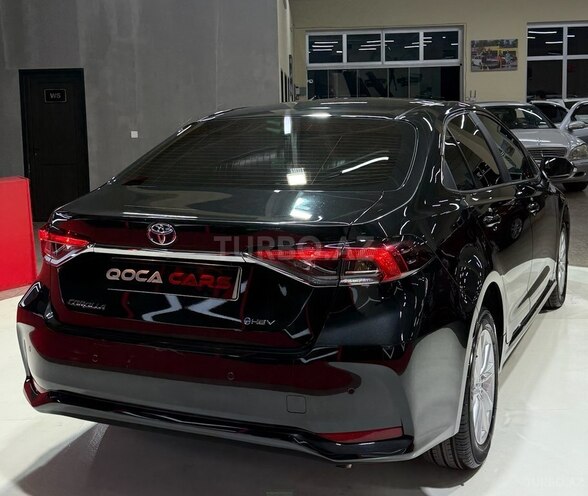 Toyota Corolla-11
