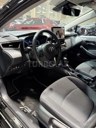 Toyota Corolla-19