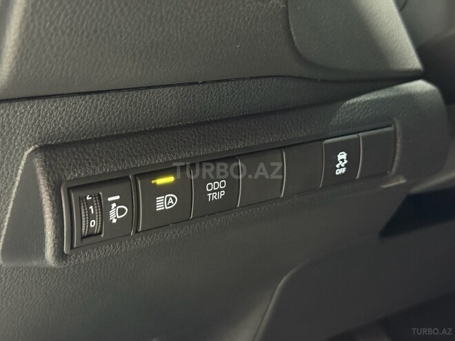 Toyota Corolla-25