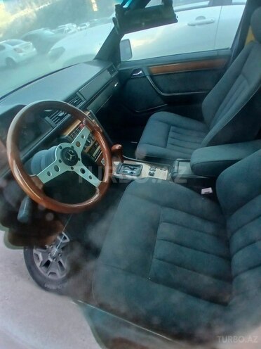 Mercedes 220 E 1995, 150,000 km - 2.2 l - Bakı