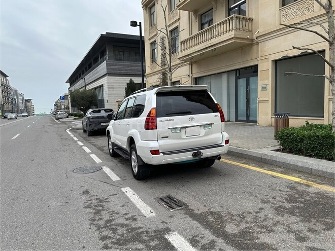 Toyota Land Cruiser Prado 2008, 130,000 km - 2.7 l - Bakı