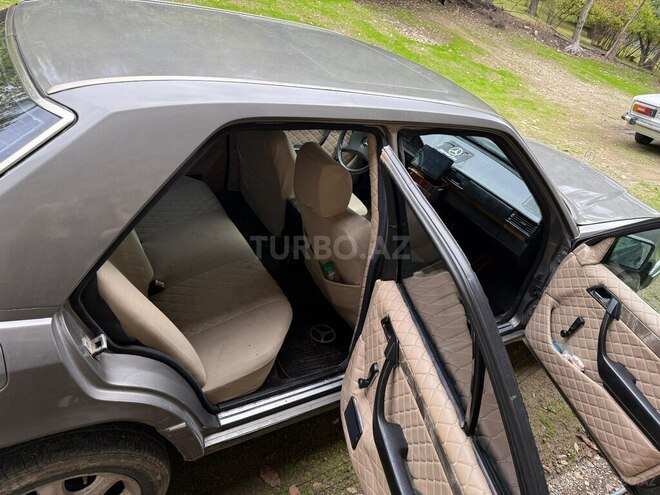 Mercedes 200 E 1991, 470,000 km - 2.0 l - Şəki