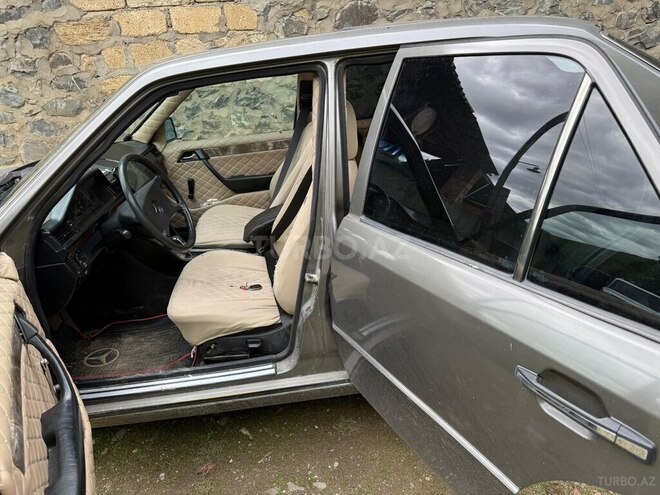 Mercedes 200 E 1991, 470,000 km - 2.0 l - Şəki