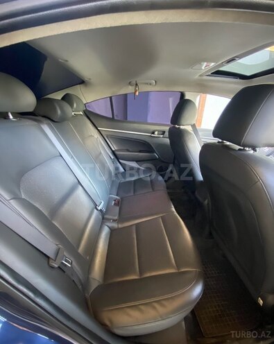 Hyundai Avante 2017, 170,000 km - 1.6 l - Bakı