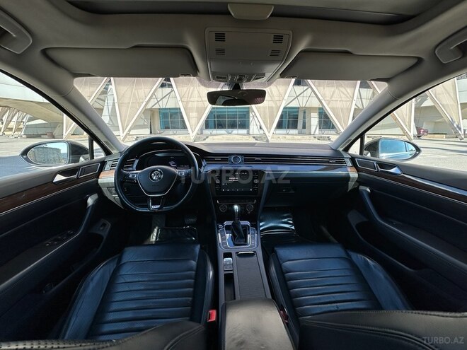 Volkswagen Passat 2018, 232,000 km - 1.8 l - Bakı