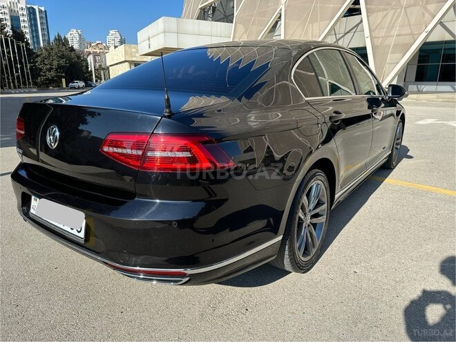 Volkswagen Passat 2018, 232,000 km - 1.8 l - Bakı