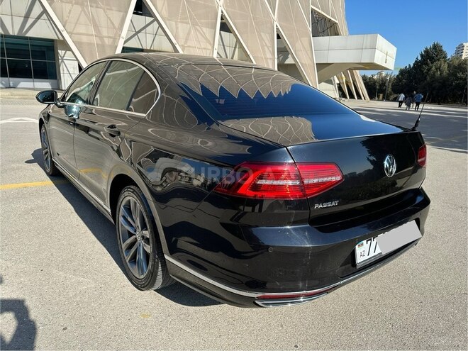 Volkswagen Passat 2018, 232,000 km - 1.8 l - Bakı