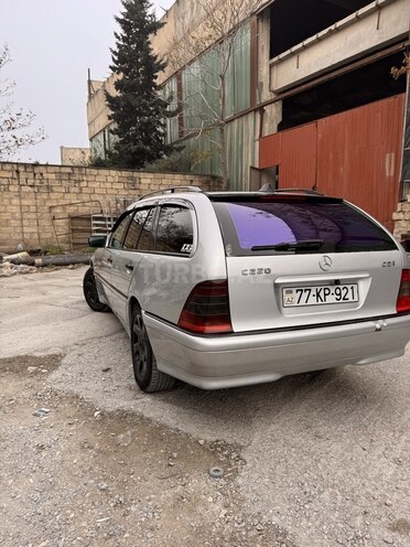 Mercedes C 220 2000, 450,000 km - 2.2 л - Bakı