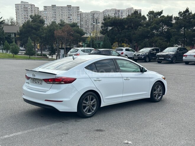 Hyundai Elantra 2018, 162,544 km - 2.0 л - Bakı