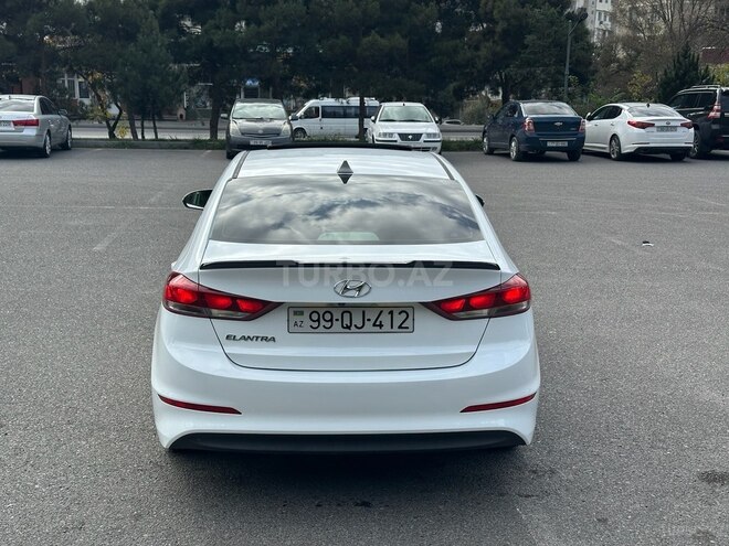 Hyundai Elantra 2018, 162,544 km - 2.0 л - Bakı