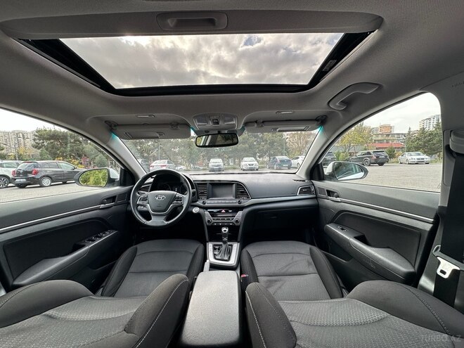 Hyundai Elantra 2018, 162,544 km - 2.0 л - Bakı