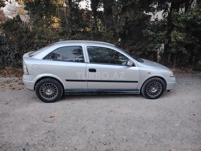 Opel Astra 2001, 299,909 km - 1.6 l - Gəncə