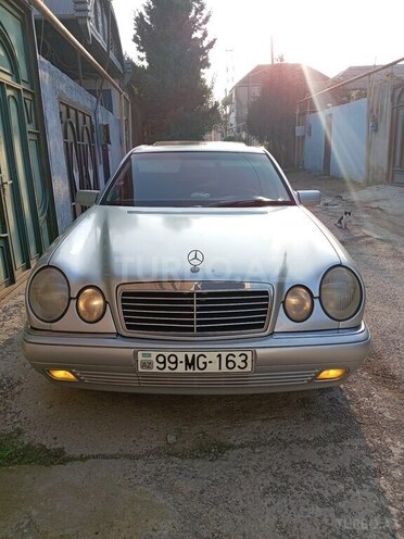 Mercedes E 240 1999, 350,000 km - 2.4 l - Bakı