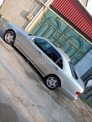 Mercedes E 240 1999, 350,000 km - 2.4 l - Bakı