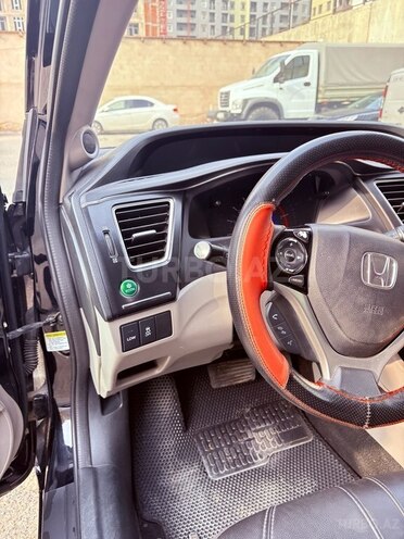 Honda Civic 2013, 350,000 km - 1.5 л - Bakı