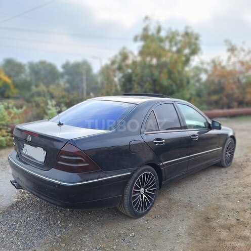 Mercedes C 200 2003, 330,000 km - 2.0 l - Mingəçevir