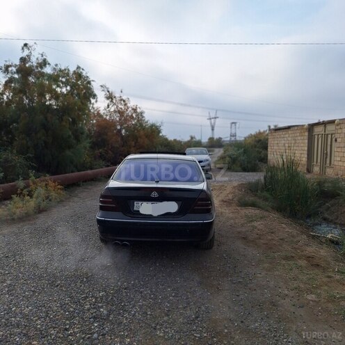 Mercedes C 200 2003, 330,000 km - 2.0 l - Mingəçevir