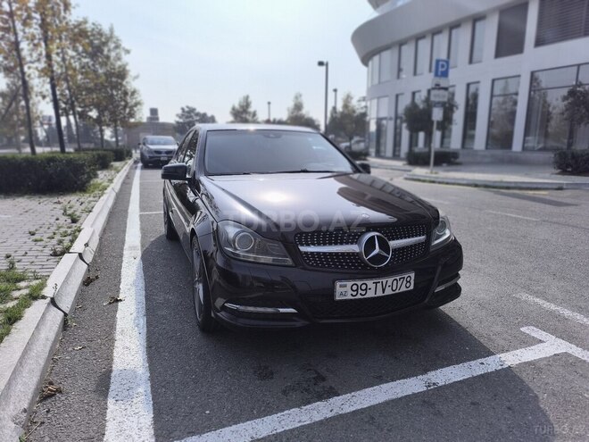 Mercedes C 250 2011, 190,000 km - 1.8 l - Bakı
