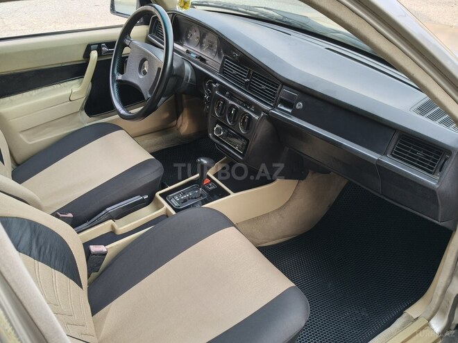 Mercedes 190 1990, 386,000 km - 2.0 l - Bakı