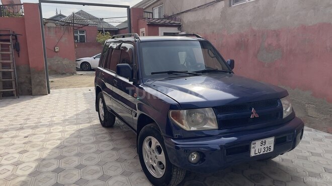 Mitsubishi Pajero io 2003, 300,587 km - 2.0 л - Bakı