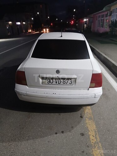 Volkswagen Passat 1999, 256,655 km - 1.8 л - Qusar