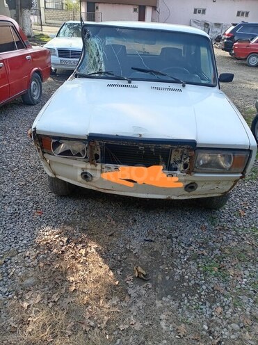 LADA (VAZ) 2107 2000, 107,850 km - 1.6 л - Xudat