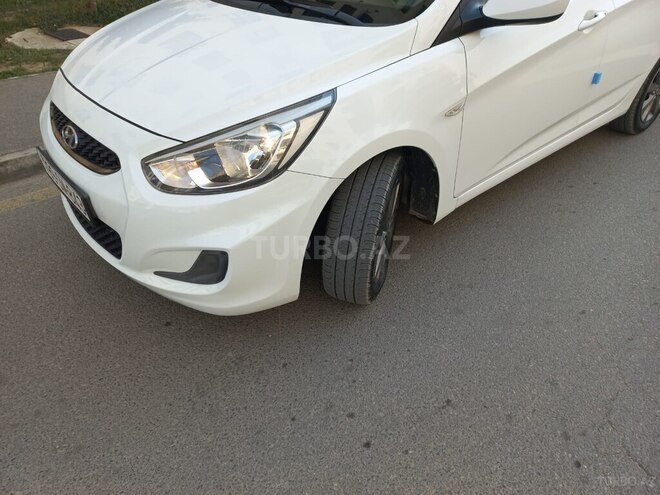 Hyundai Accent 2017, 128,837 km - 1.4 l - Bakı