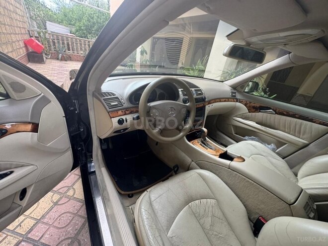 Mercedes E 240 2002, 352,000 km - 2.6 л - Bakı