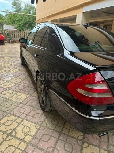 Mercedes E 240 2002, 352,000 km - 2.6 л - Bakı