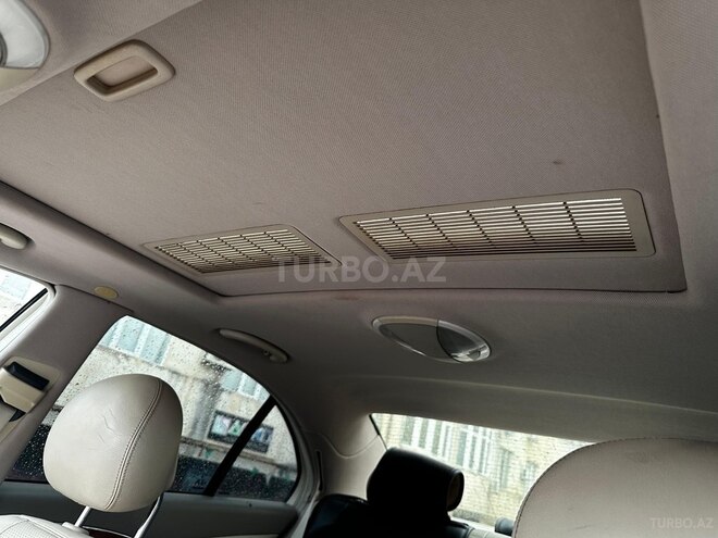 Mercedes E 240 2002, 352,000 km - 2.6 л - Bakı