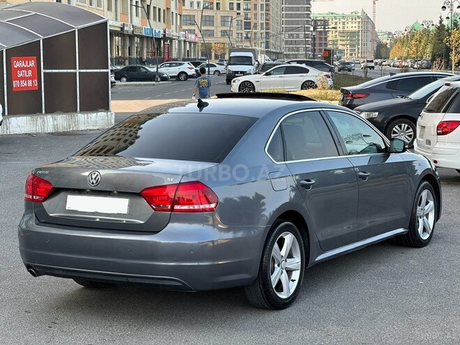 Volkswagen Passat 2012, 210,000 km - 2.5 l - Bakı