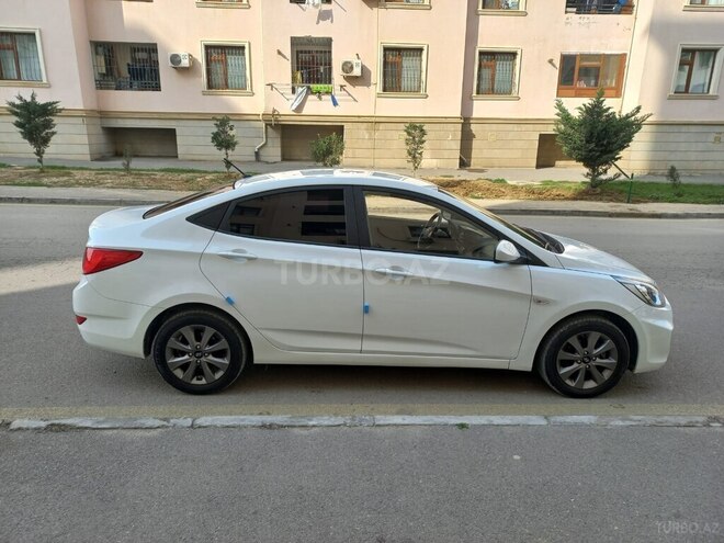 Hyundai Accent 2017, 128,837 km - 1.4 l - Bakı