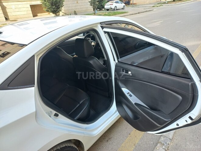 Hyundai Accent 2017, 128,837 km - 1.4 l - Bakı