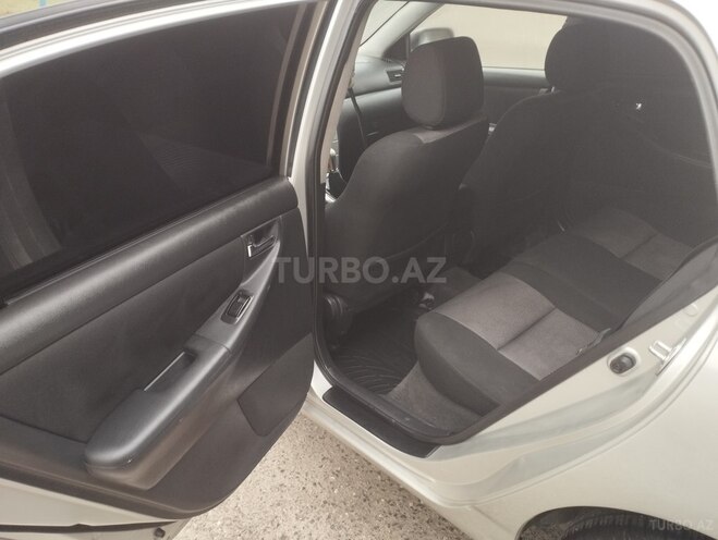 Toyota Corolla 2006, 275,000 km - 1.4 l - Bakı