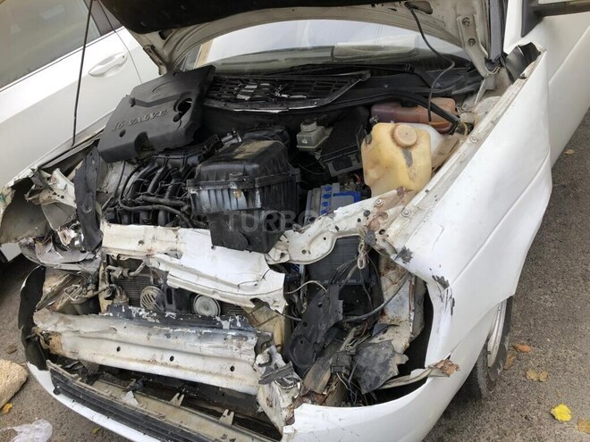 LADA (VAZ) Priora 2012, 200,000 km - 1.6 l - Bakı