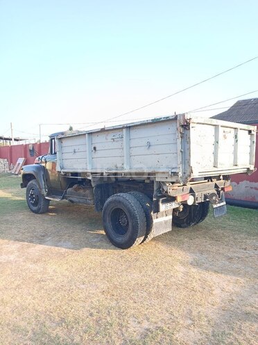 ZIL 130-9