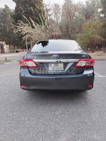 Toyota Corolla 2011, 212,000 km - 1.8 l - Sumqayıt