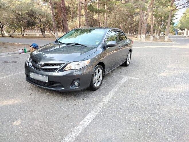 Toyota Corolla 2011, 212,000 km - 1.8 l - Sumqayıt