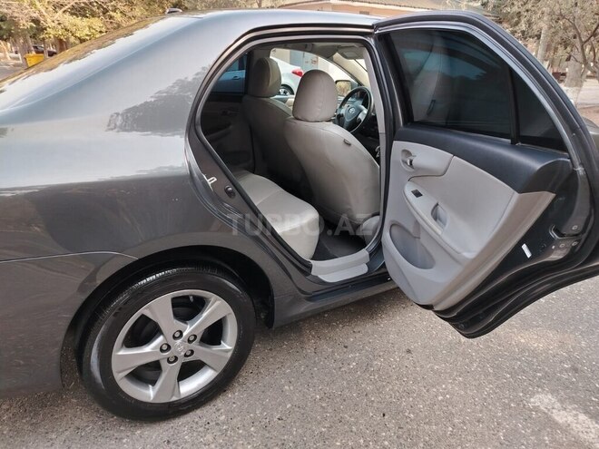 Toyota Corolla 2011, 212,000 km - 1.8 l - Sumqayıt